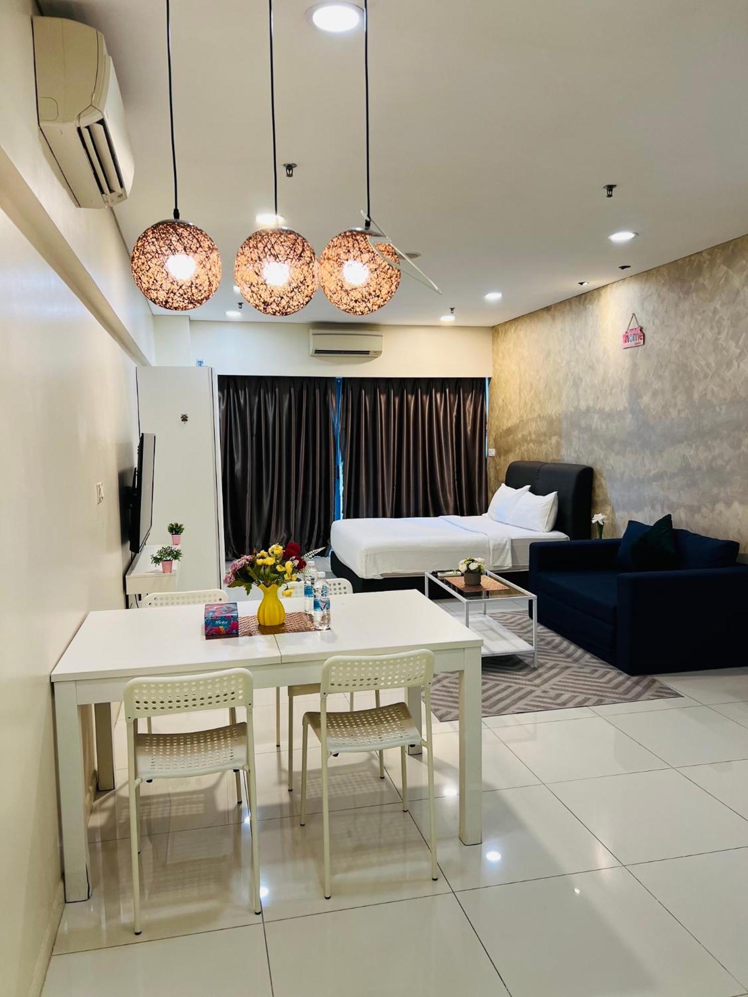 Summer Suites Klcc By Classy Kuala Lumpur Exterior photo